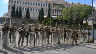 النهار: سلام يواجه الشحن الفتنوي والتفاف واسع حوله؟ | الثنائي يتنصل من الشارع بعد فشل الحزب ؟ | الهدف المركزي للحزب يتمثل في محاولة ليّ ذراع السلطة اللبنانية عشية المفاوضات في واشنطن