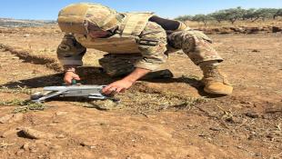 بالصور : الجيش اللبناني تفكيك قنبلة طيران موجّهة غير منفجرة في منطقة إبل السقي – مرجعيون والعثور على طائرة مسيّرة إسرائيلية مُعدّة للتصوير في منطقة حلتا - حاصبيا