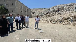 بالصور : جولة تفقدية لعكرة وأعضاء من المجلس البلدي في صيدا في معمل النفايات للتأكد من انتظام العمل عقب القرار القضائي