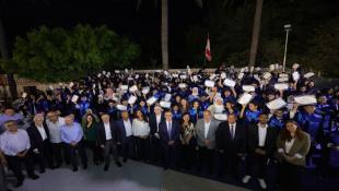 بالصور : حفل التخرج السنوي لطلاب مدرسة عائشه أم المؤمنين التابعة لجمعية المقاصد - صيدا بحضور رئيس الجمعية فايز البزري والسيد عامر معطي وشخصيات