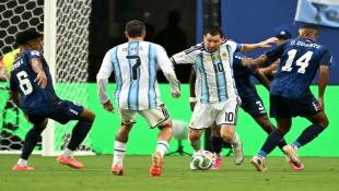 بعد مباراة ماراثونية... الأرجنتين تنجو من فخ الرأس الأخضر وتبلغ دور الـ16 لكأس العالم 2026