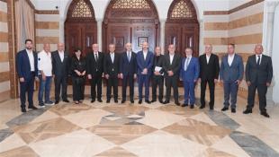 وزير الداخلية الحجار  إستقبل محافظ الجنوب  ضو ووفد إتحاد بلديات صيدا الزهراني برئاسة حجازي والبحث تناول  مشكلة النفايات والنزوح واوضاع البلديات