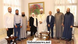 بالصور: بهية الحريري تستقبل وفد