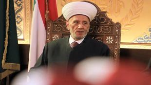 هل يُعيِّنُ المفتي دريان خليفةً مؤقّتاً... ويَستقيل؟ : أفكارٌ مِصرية