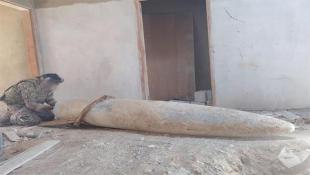 بالصور: الجيش اللبناني تفكيك صواريخ وقنابل طيران غير منفجرة من مخلفات العدوان الإسرائيلي