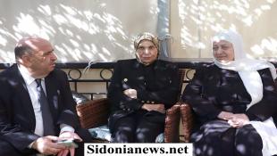 بالصور : بهية الحريري تعزي المهندس محمد دنش والعائلة بوفاة شقيقه