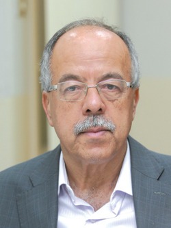 جمعية المقاصد وأحمد الحريري والمؤسسات الاهلية في صيدا ونادي الفداء ينعون عضو مجلس بلدية صيدا الراحل محمد هلال قبرصلي (ابو محمود)